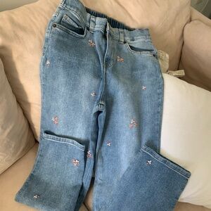 Cat & Jack Girls Light Blue High Rise Jeans with Embroidered Pink Floral Accents